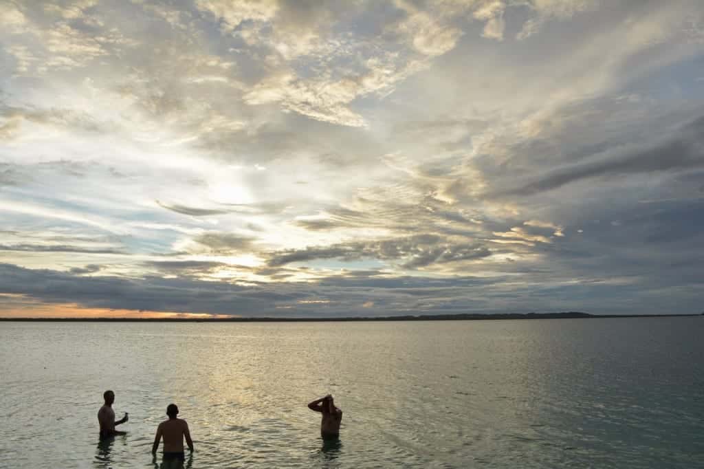 Bathing, Philippines, Missionaries