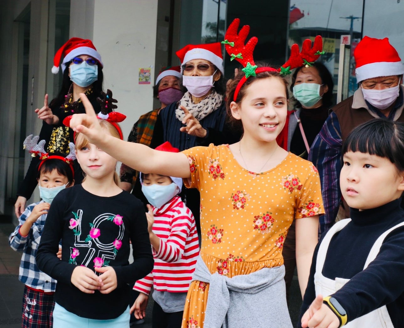 A Christmas in Taiwan | Catholic MissionariesFamily Missions Company