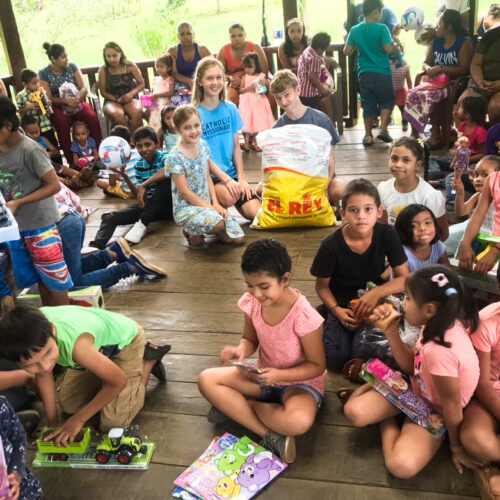 CR kids and gifts CR kids and gifts